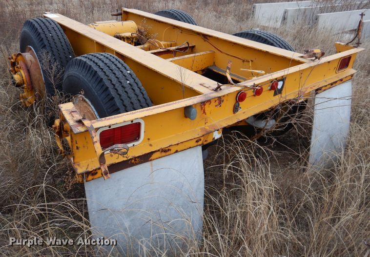 image for item DL5905 1982 Transport CTTA-22-20MC  stinger axle