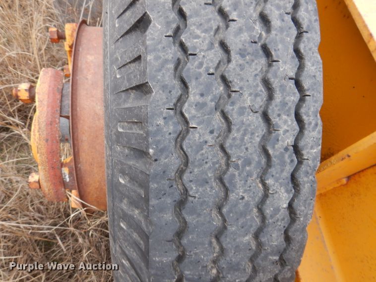 image for item DL5905 1982 Transport CTTA-22-20MC  stinger axle