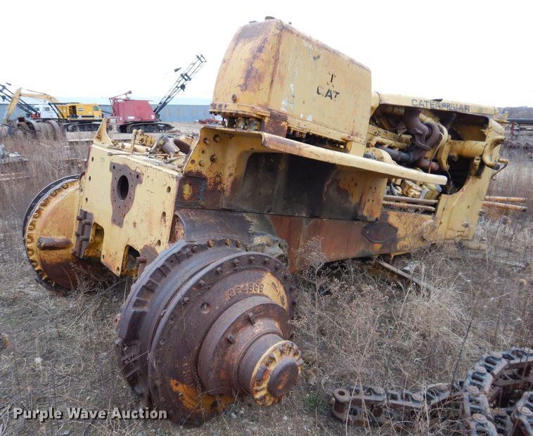 image for item DL5906 1966 Caterpillar D9G  dozer frame