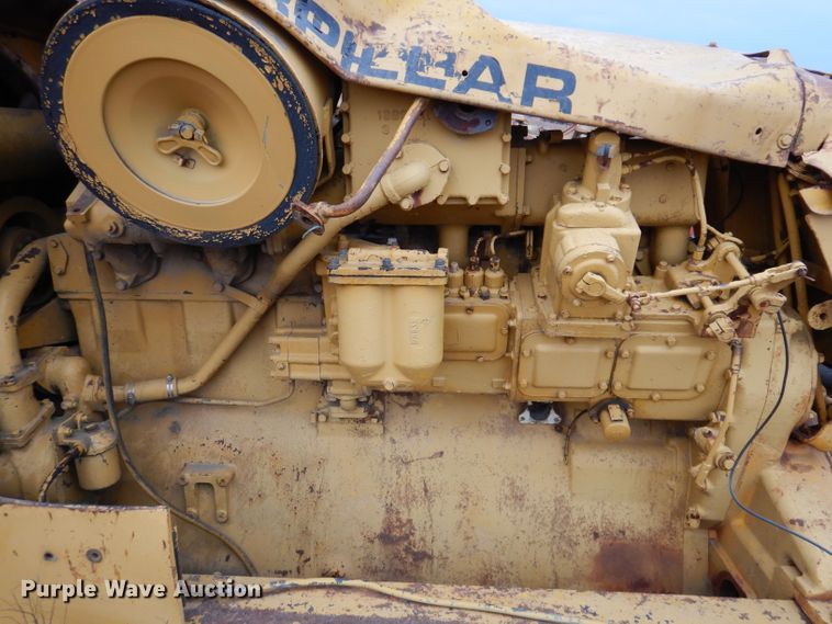 image for item DL5906 1966 Caterpillar D9G  dozer frame