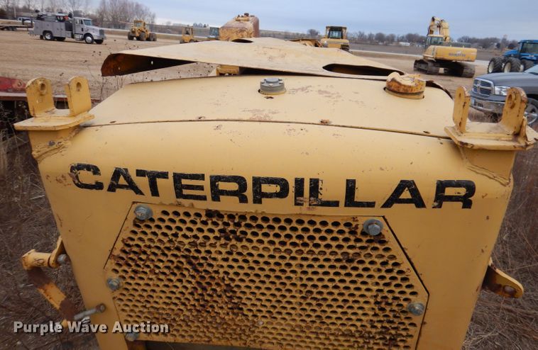 image for item DL5906 1966 Caterpillar D9G  dozer frame