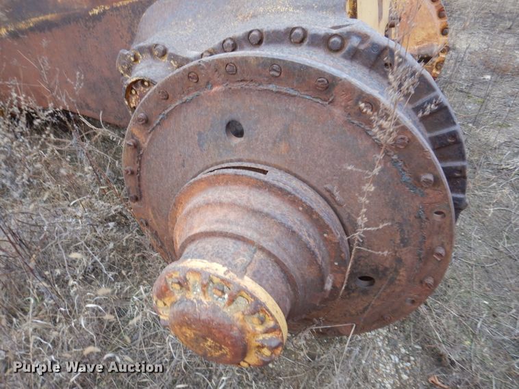 image for item DL5906 1966 Caterpillar D9G  dozer frame