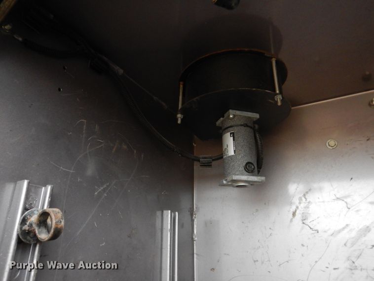 image for item DL5907 2003 Peterbilt 330  utility / service truck