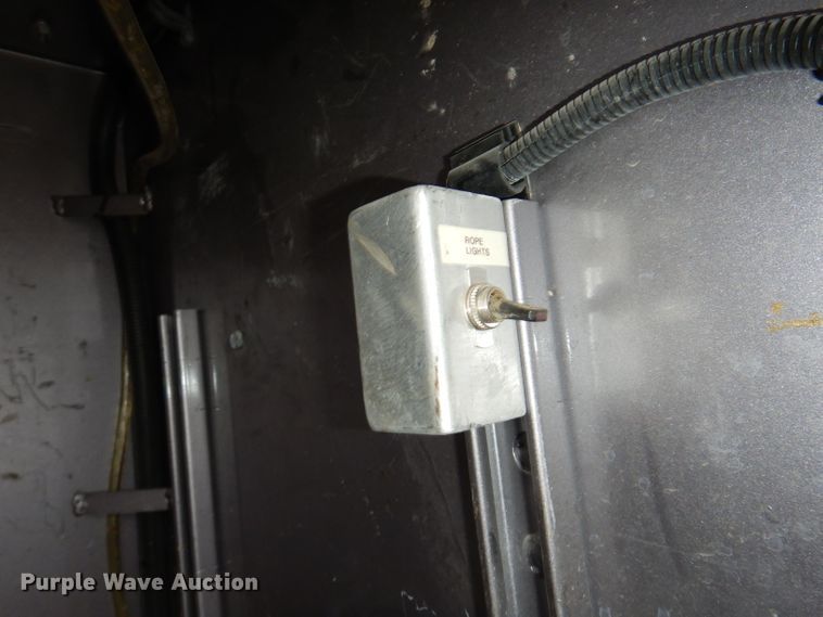 image for item DL5907 2003 Peterbilt 330  utility / service truck