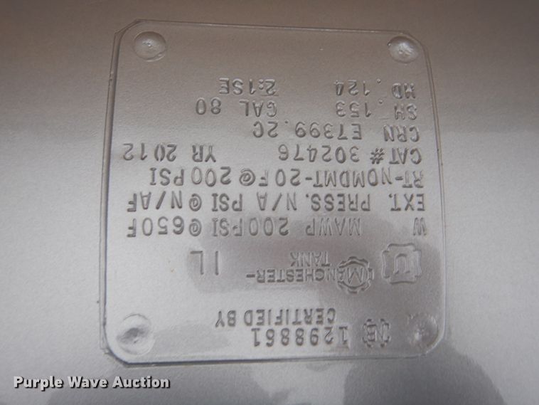 image for item DL5907 2003 Peterbilt 330  utility / service truck