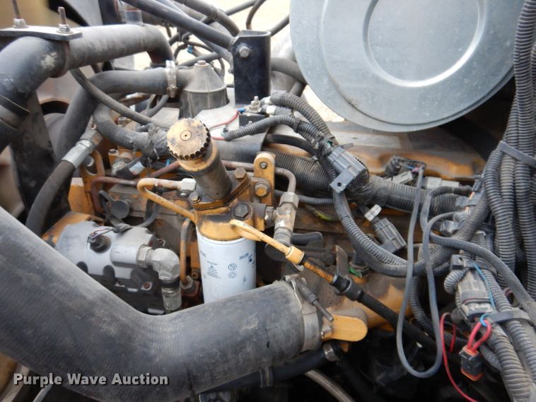 image for item DL5907 2003 Peterbilt 330  utility / service truck