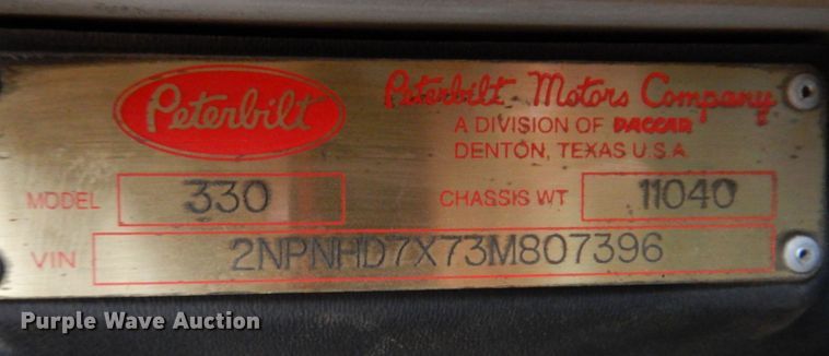 image for item DL5907 2003 Peterbilt 330  utility / service truck