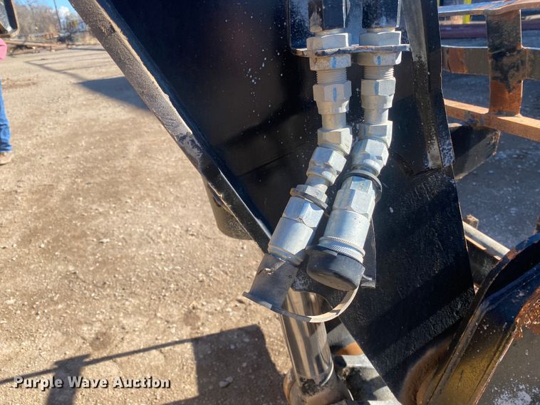 image for item DL6232 2017 Caterpillar TL1055D  telehandler