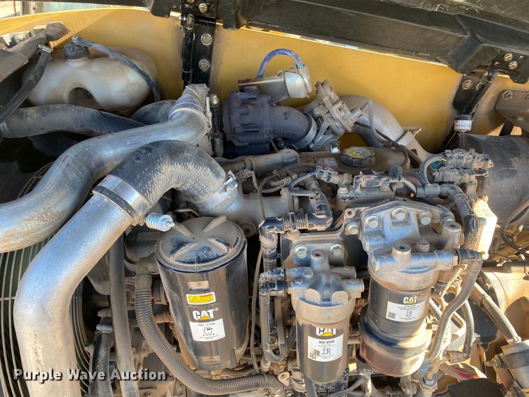 image for item DL6232 2017 Caterpillar TL1055D  telehandler