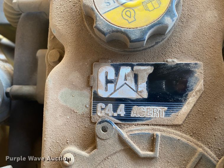 image for item DL6232 2017 Caterpillar TL1055D  telehandler