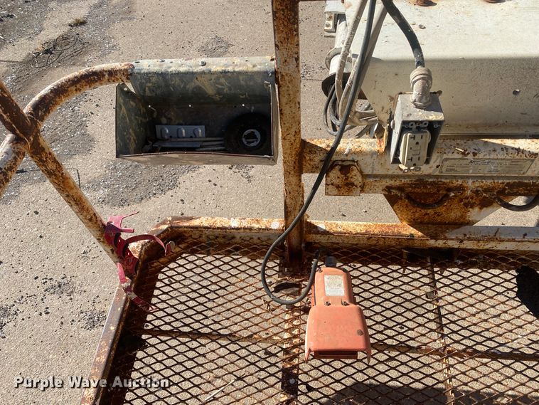 image for item DL6233 Snorkel TB-60DZ  boom lift