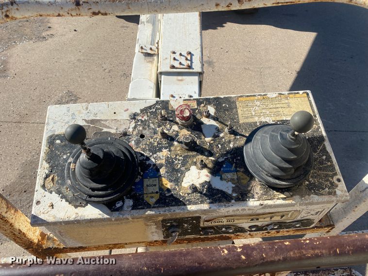 image for item DL6233 Snorkel TB-60DZ  boom lift