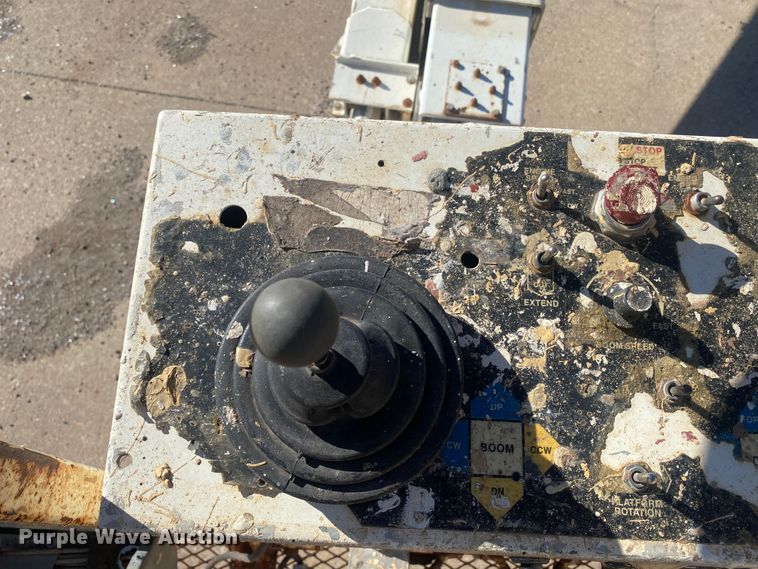 image for item DL6233 Snorkel TB-60DZ  boom lift