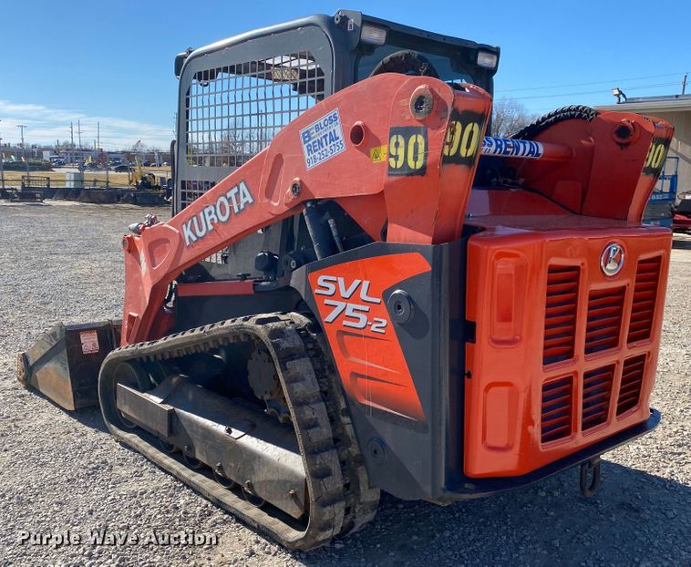 image for item DL6823 2017 Kubota SVL75-2  tracked skid steer loader