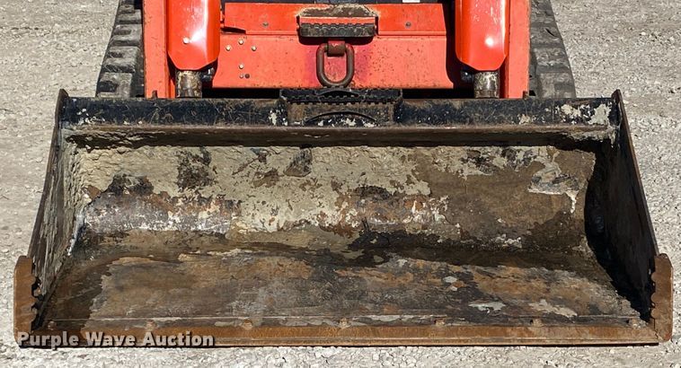 image for item DL6823 2017 Kubota SVL75-2  tracked skid steer loader