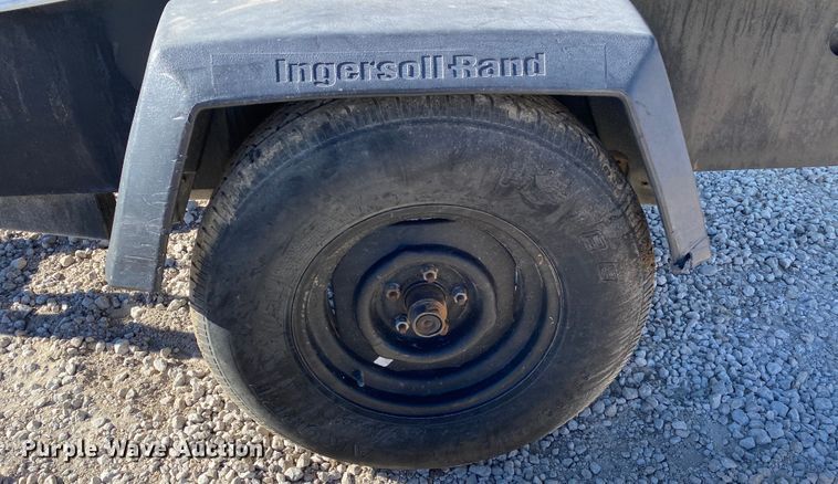 image for item DL6824 2006 Ingersoll Rand Air Source Plus  air compressor