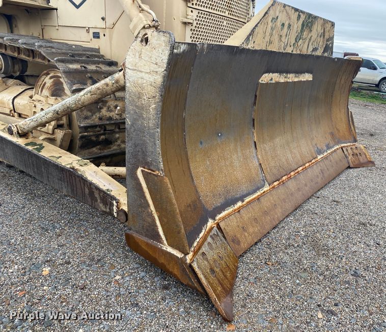 image for item DL6826 Caterpillar D7F  dozer