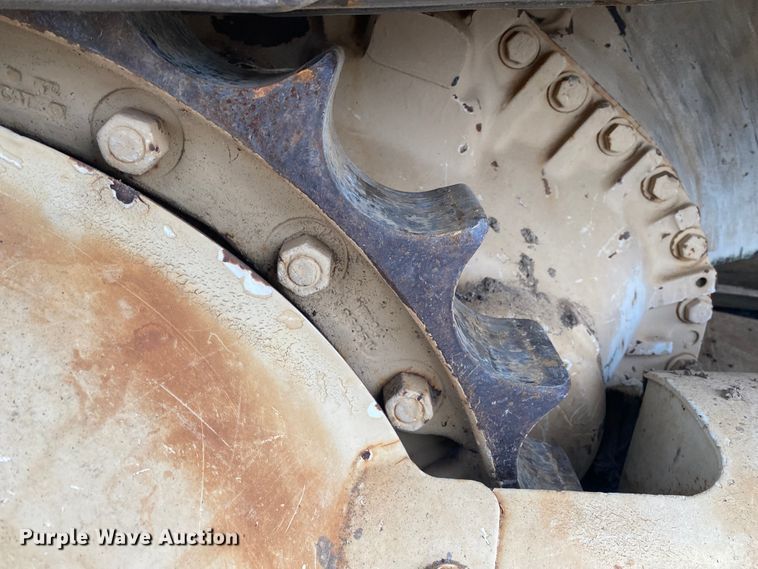 image for item DL6826 Caterpillar D7F  dozer