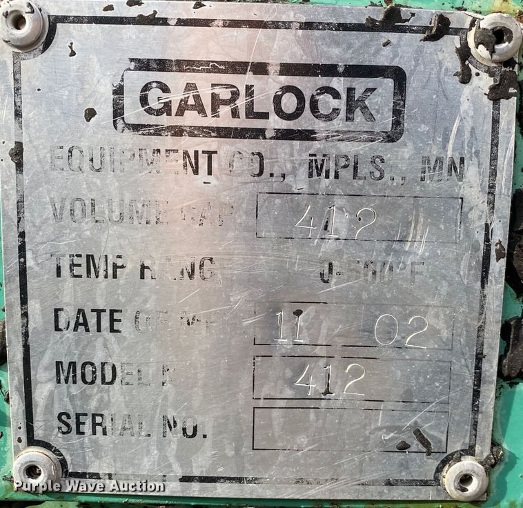 image for item DL6830 2002 Garlock 412  tar kettle