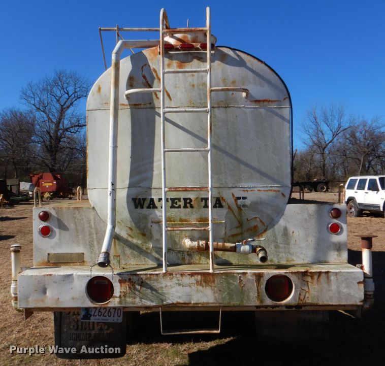 image for item DL6838 1976 Chevrolet C60  water truck