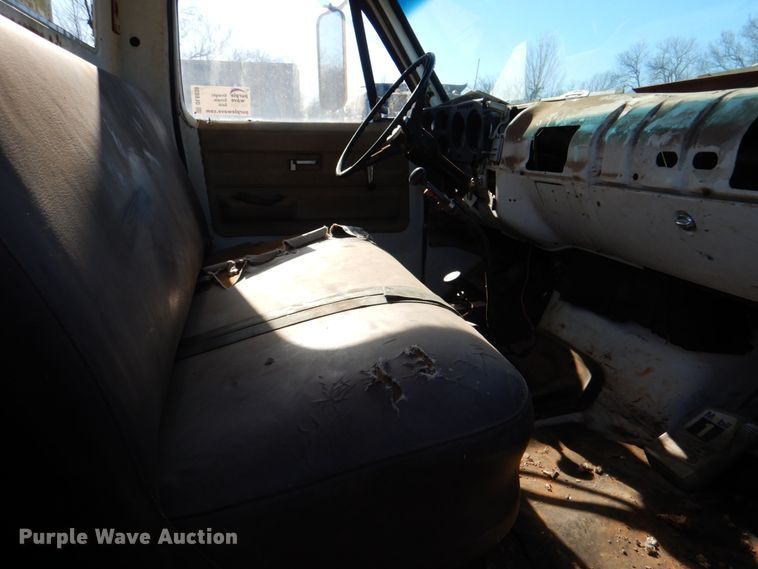 image for item DL6838 1976 Chevrolet C60  water truck