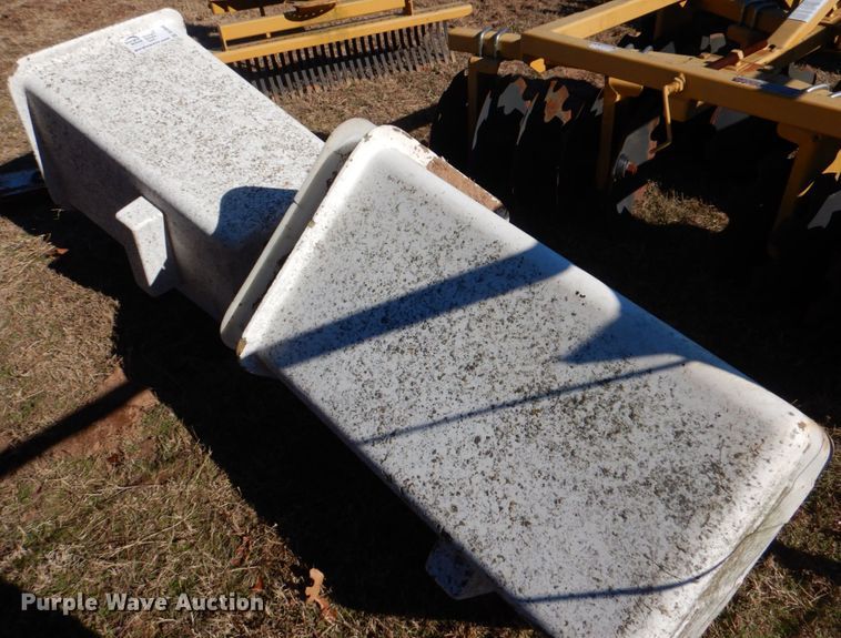 image for item DL6843 Man buckets