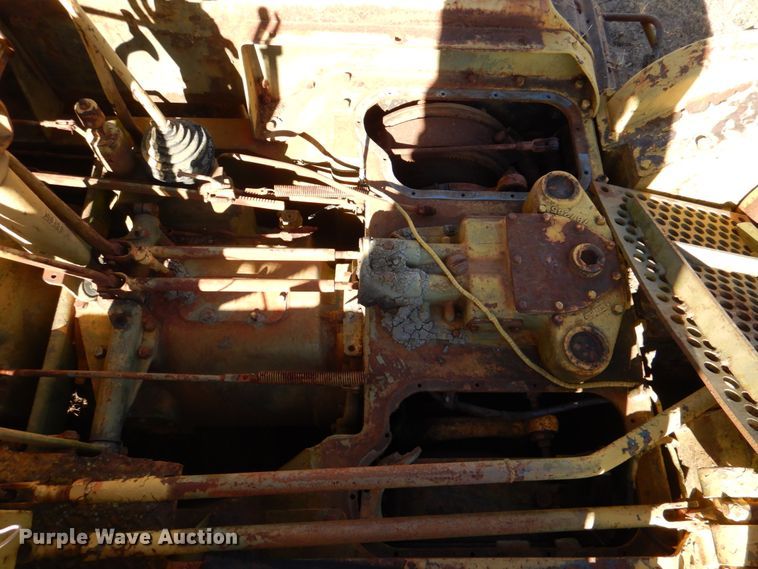 image for item DL6848 Caterpillar D7U  dozer
