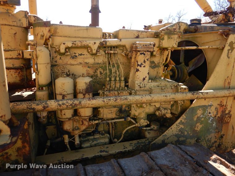 image for item DL6848 Caterpillar D7U  dozer