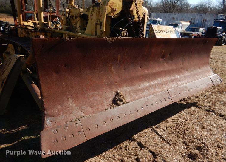 image for item DL6848 Caterpillar D7U  dozer