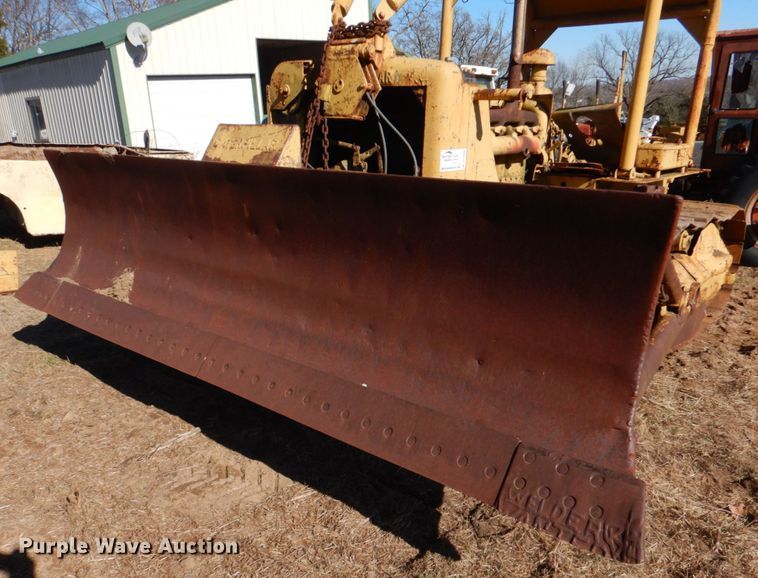 image for item DL6848 Caterpillar D7U  dozer