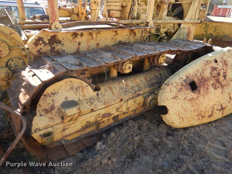 image for item DL6848 Caterpillar D7U  dozer