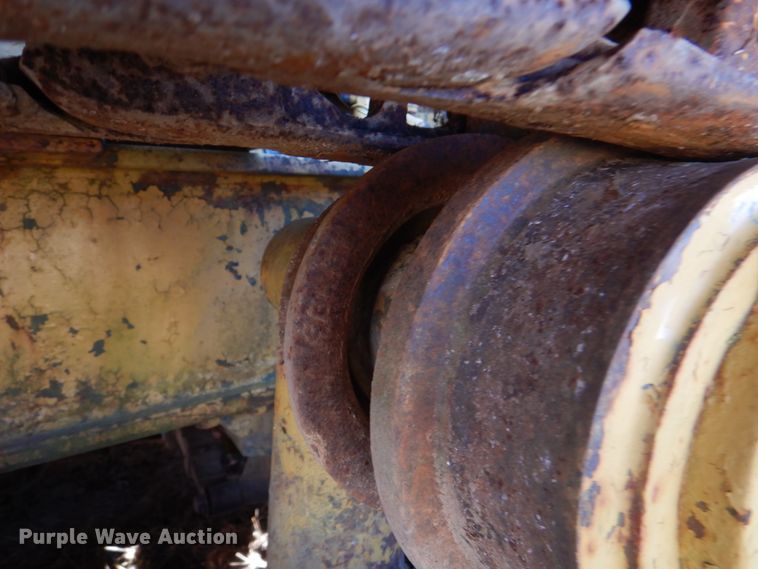 image for item DL6848 Caterpillar D7U  dozer