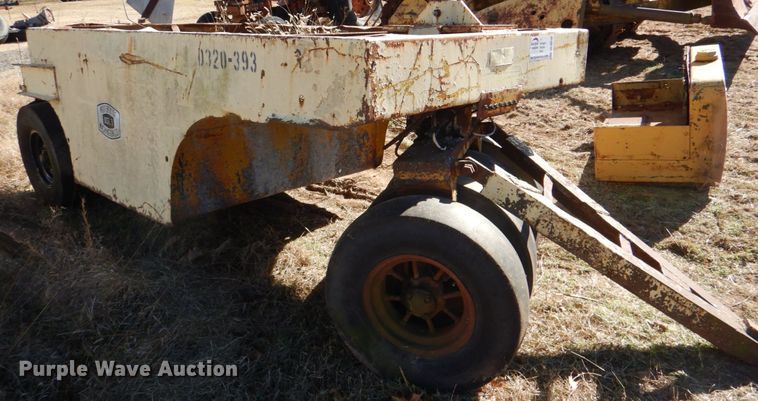 image for item DL6850 Pneumatic roller