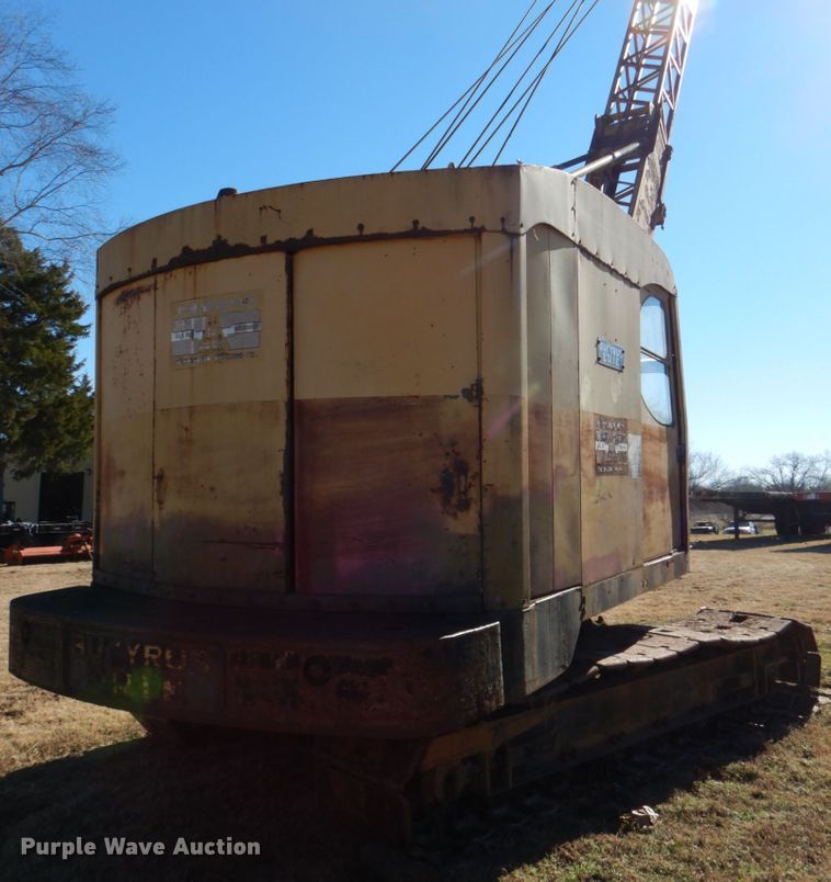 image for item DL6854 1945 Bucyrus Erie 22B  crane