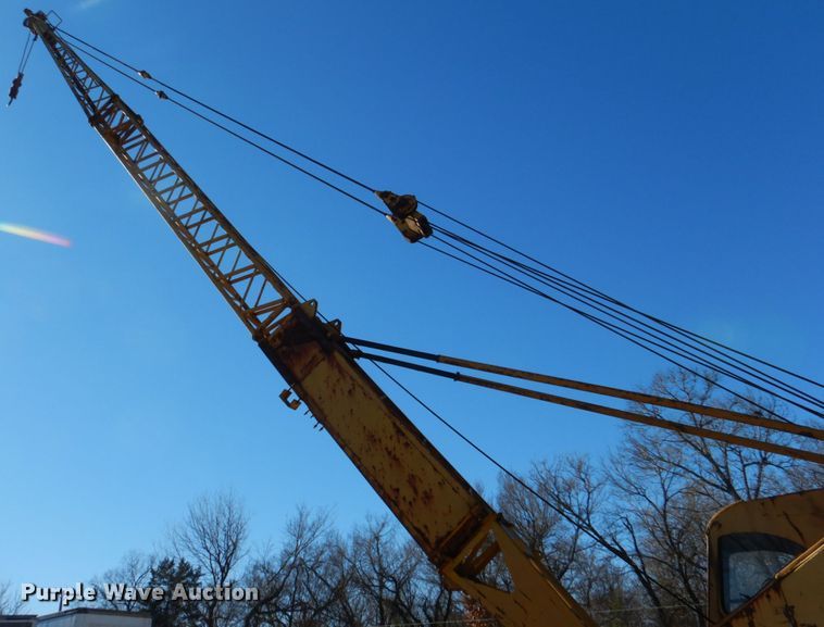 image for item DL6854 1945 Bucyrus Erie 22B  crane