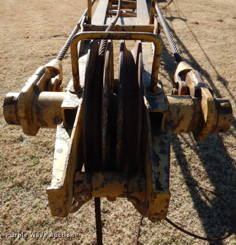 image for item DL6854 1945 Bucyrus Erie 22B  crane