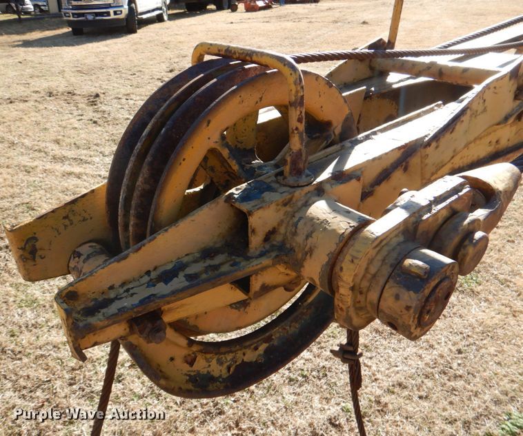 image for item DL6854 1945 Bucyrus Erie 22B  crane