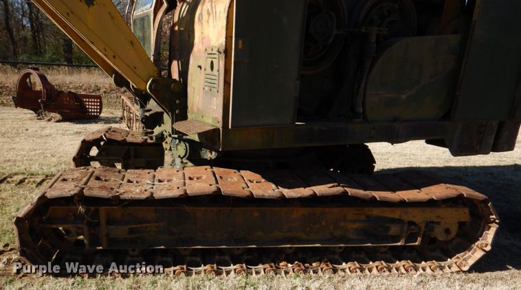 image for item DL6854 1945 Bucyrus Erie 22B  crane