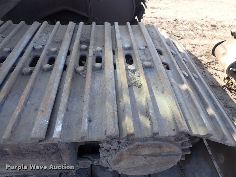 image for item DN2448 2004 Caterpillar 330C  excavator