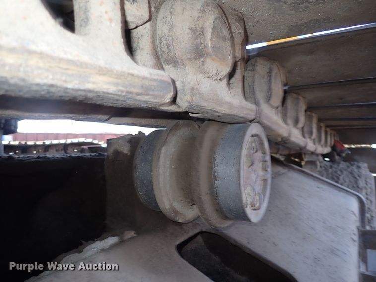 image for item DN2448 2004 Caterpillar 330C  excavator