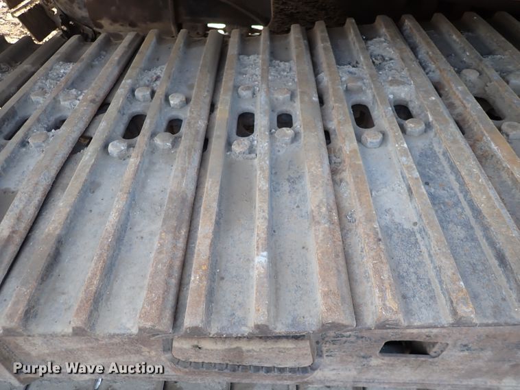 image for item DN2448 2004 Caterpillar 330C  excavator