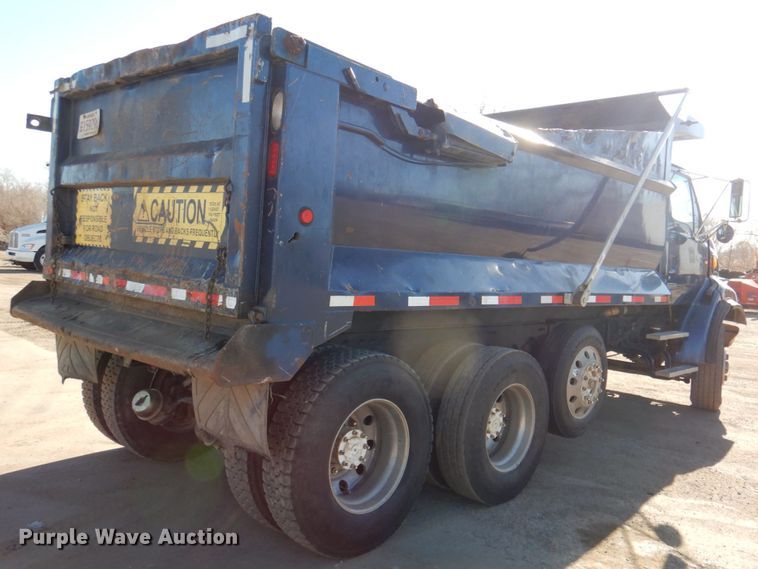image for item DN2527 2007 Sterling LT8500  dump truck