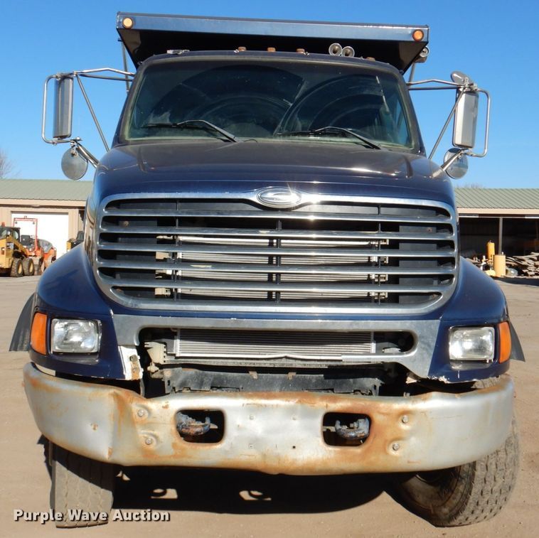 image for item DN2527 2007 Sterling LT8500  dump truck