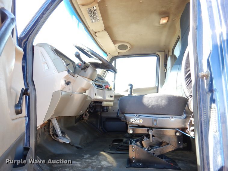 image for item DN2527 2007 Sterling LT8500  dump truck