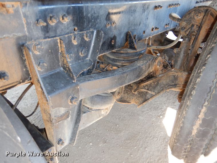 image for item DN2527 2007 Sterling LT8500  dump truck