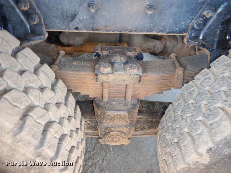 image for item DN2527 2007 Sterling LT8500  dump truck