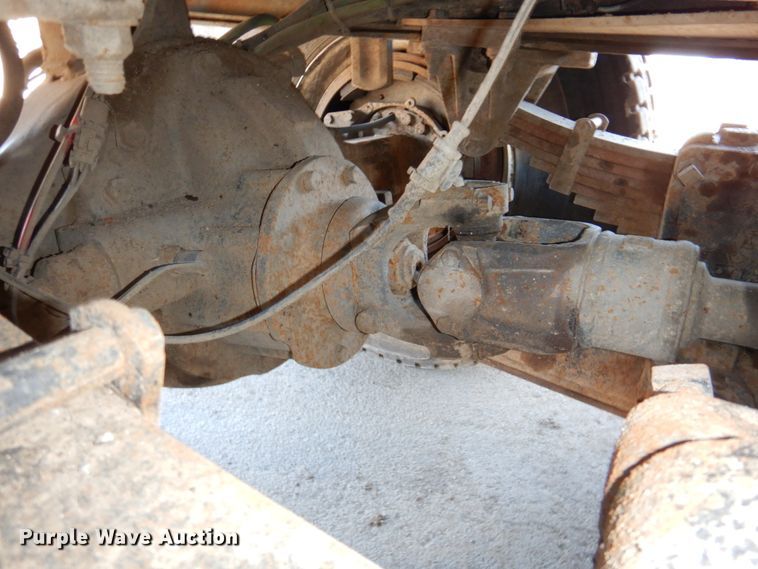 image for item DN2527 2007 Sterling LT8500  dump truck