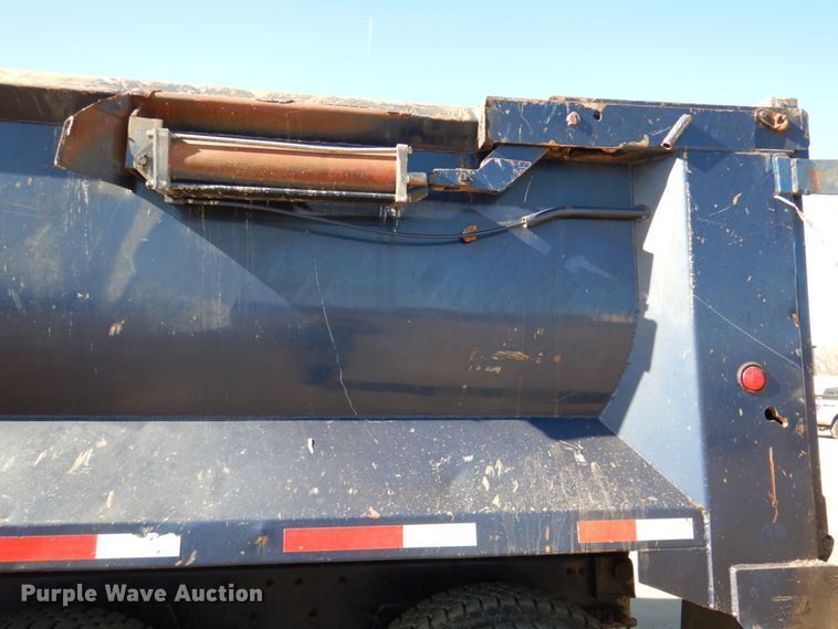 image for item DN2527 2007 Sterling LT8500  dump truck