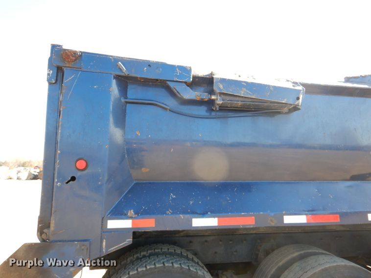 image for item DN2527 2007 Sterling LT8500  dump truck