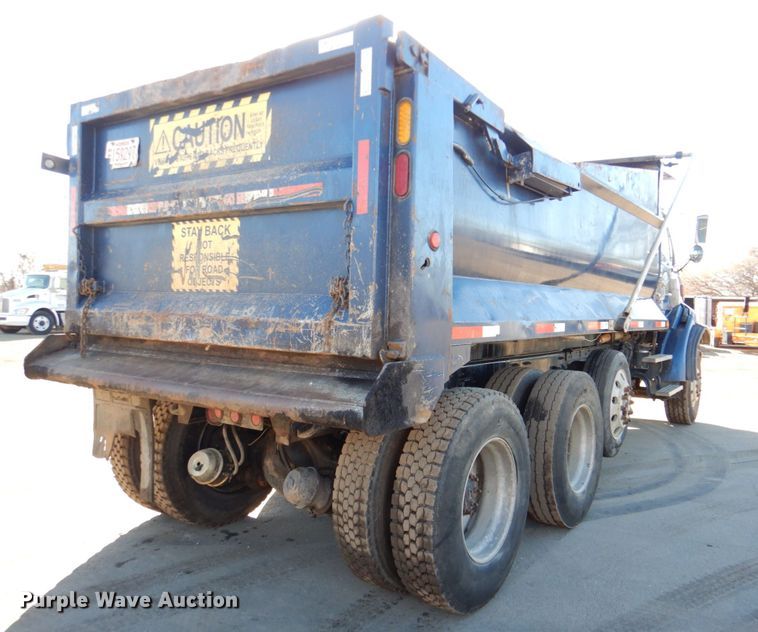 image for item DN2529 2007 Sterling LT8500  dump truck